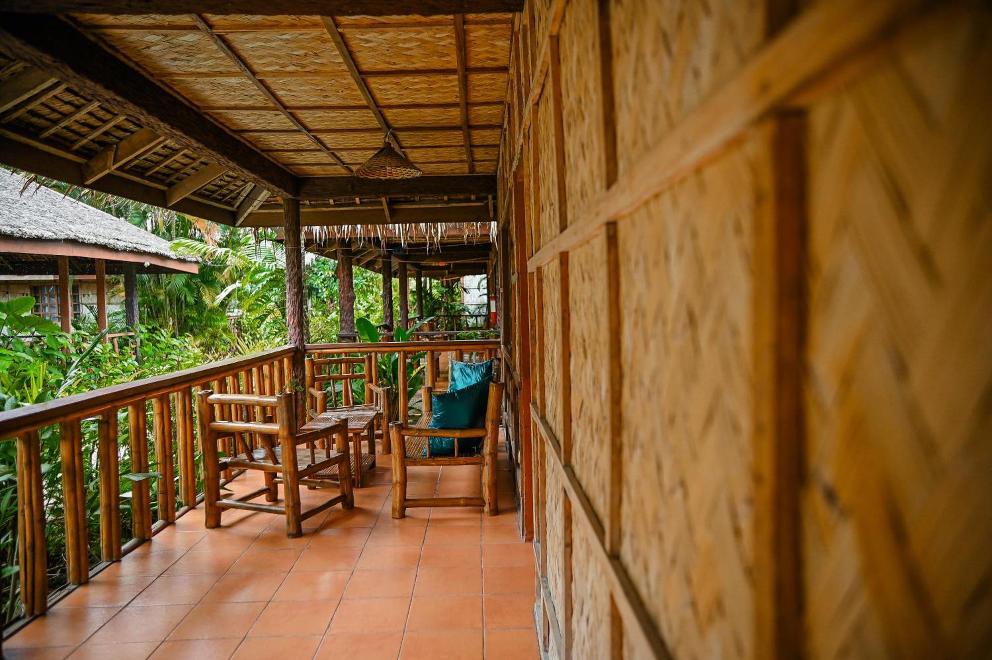 Garden Of Eden Dive Resort Puerto Galera Exteriér fotografie