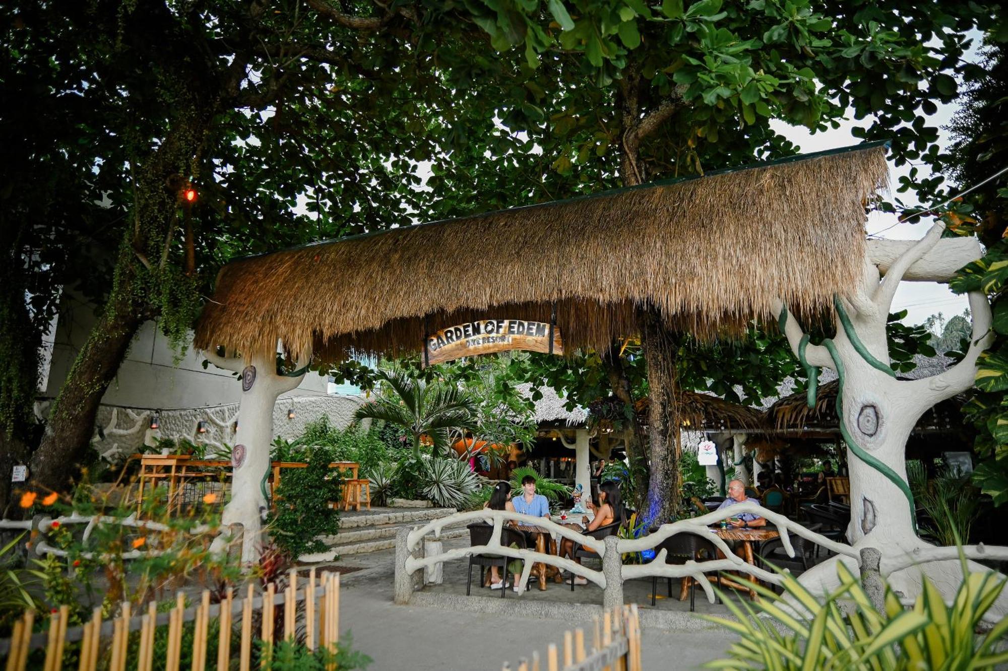 Garden Of Eden Dive Resort Puerto Galera Exteriér fotografie